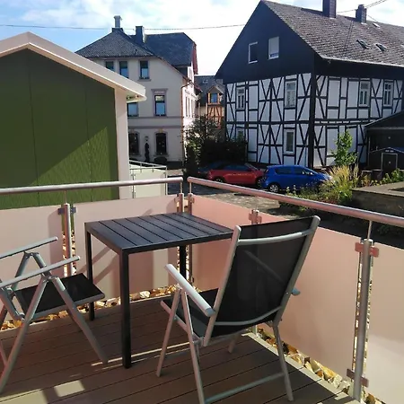 In Westerwald Mit Grill Und Terrasse * Бад-Мариенберг
